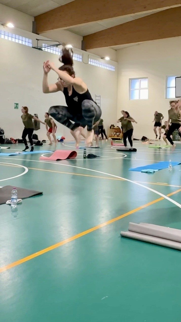 Salto in palestra durante l'allenamento, GDM Malnate